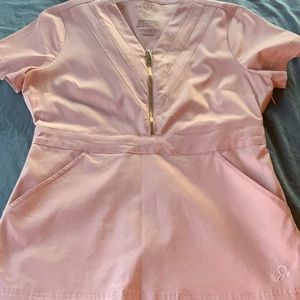 Jaanuu scrub top in blushing pink